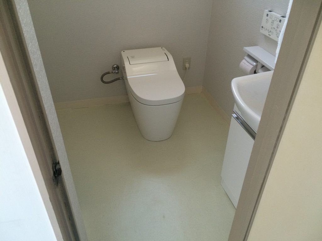 横浜市　会社事務所　トイレ改修工事